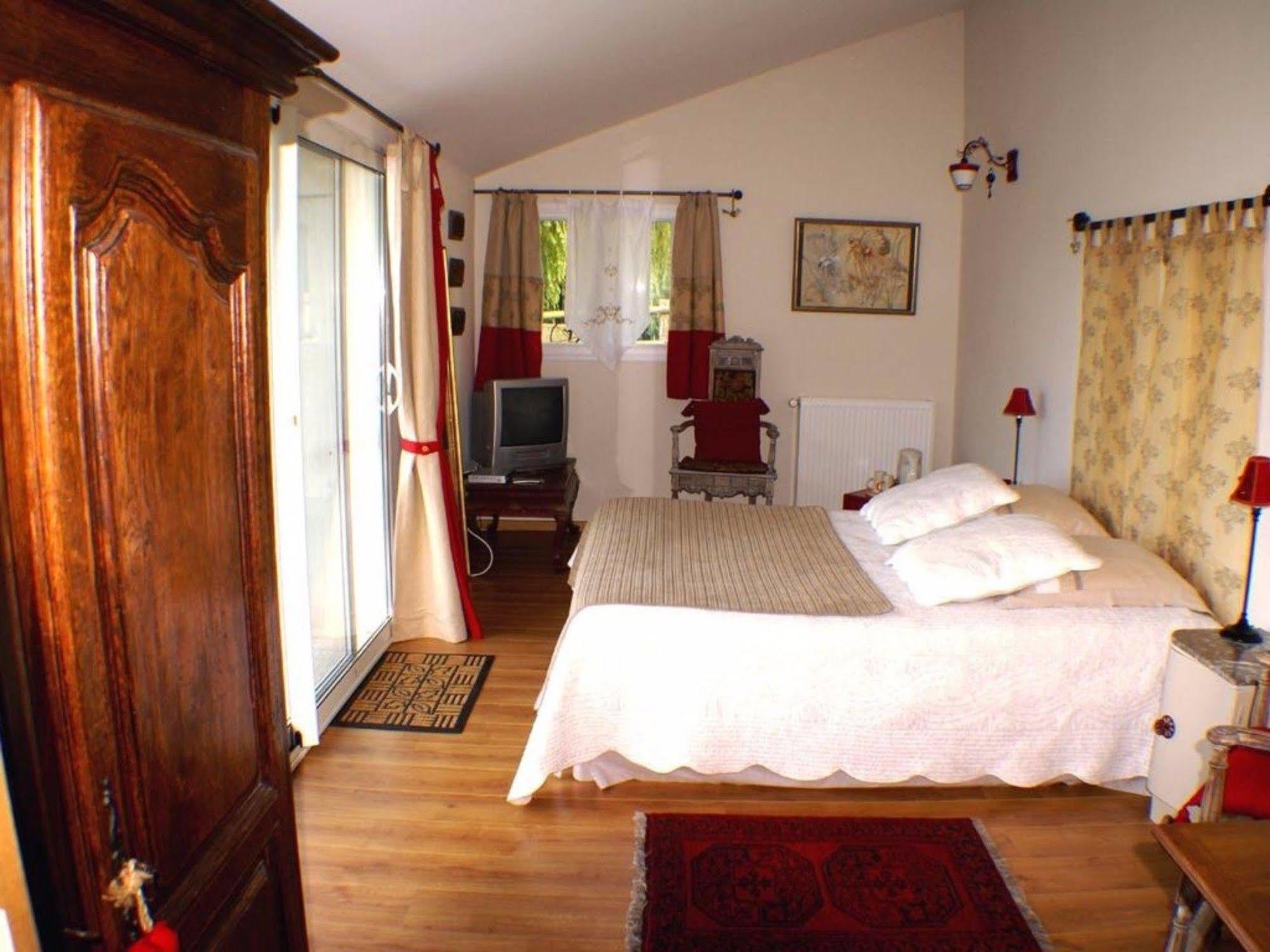 Hotel Domaine De La Mare Elan Périers-en-Auge Esterno foto